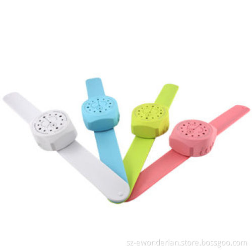 Slap-on watch-style sports Bluetooth speaker